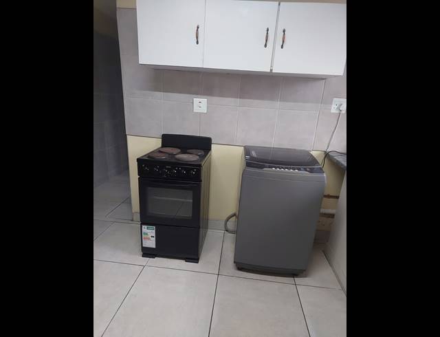 1 BEDROOM ROOM TO LET IN UMBILO